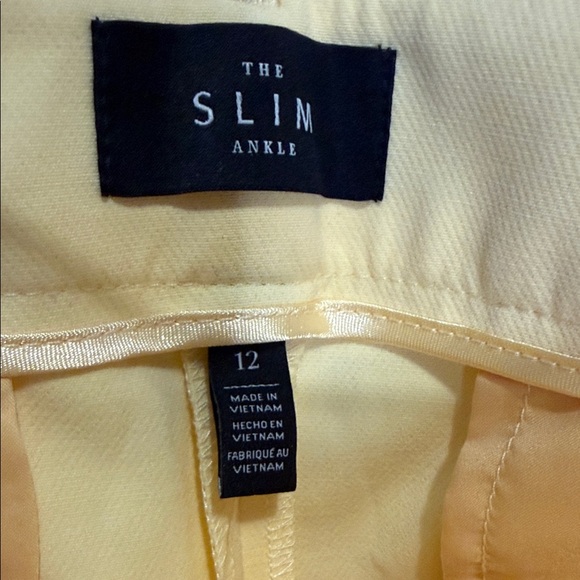 White House Black Market Yellow Cropped Pants - Picture 3 of 6